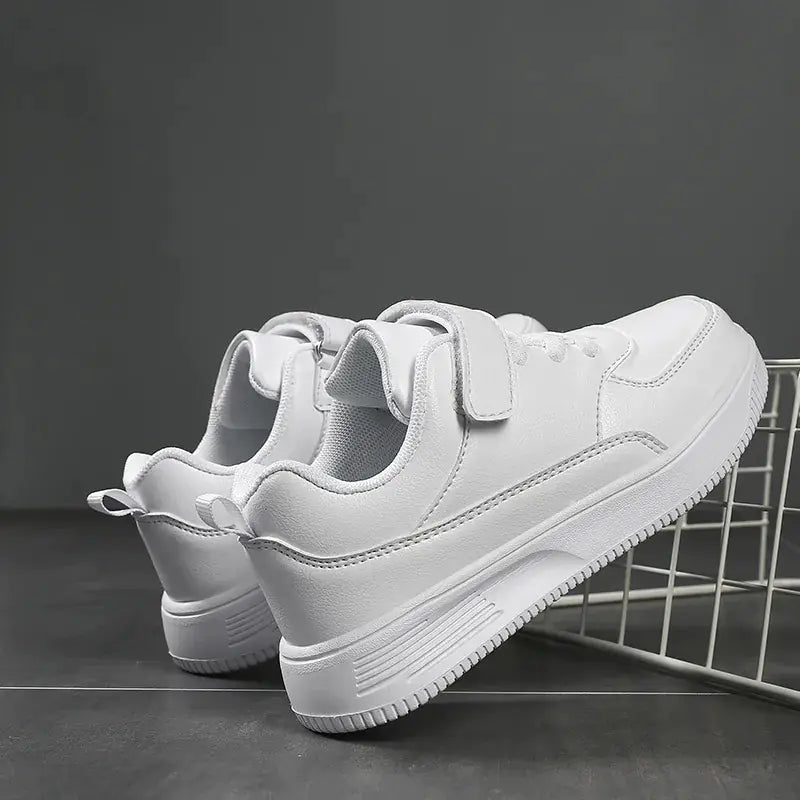 Girls' Soft Sole Light Skate Shoes for Kids