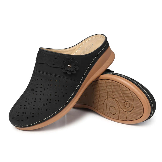 SHIBEVER Clogs for Women Slip-on Mules: Black Closed Toe Comfortable Womens Clogs - Slip On Walking Slide Summer Mules Size 5