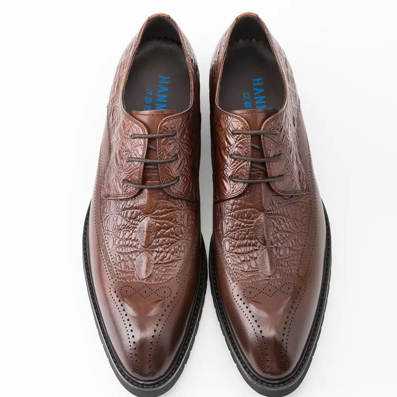 Carved Men's Cowhide Leather Business Casual Shoes